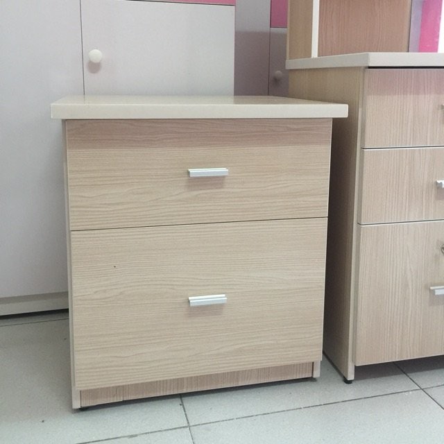 táp nhựa đầu giường nội thất nhựa